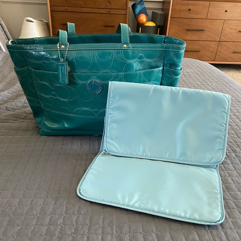 Coach Diaper Bag/ XL shoulder bag